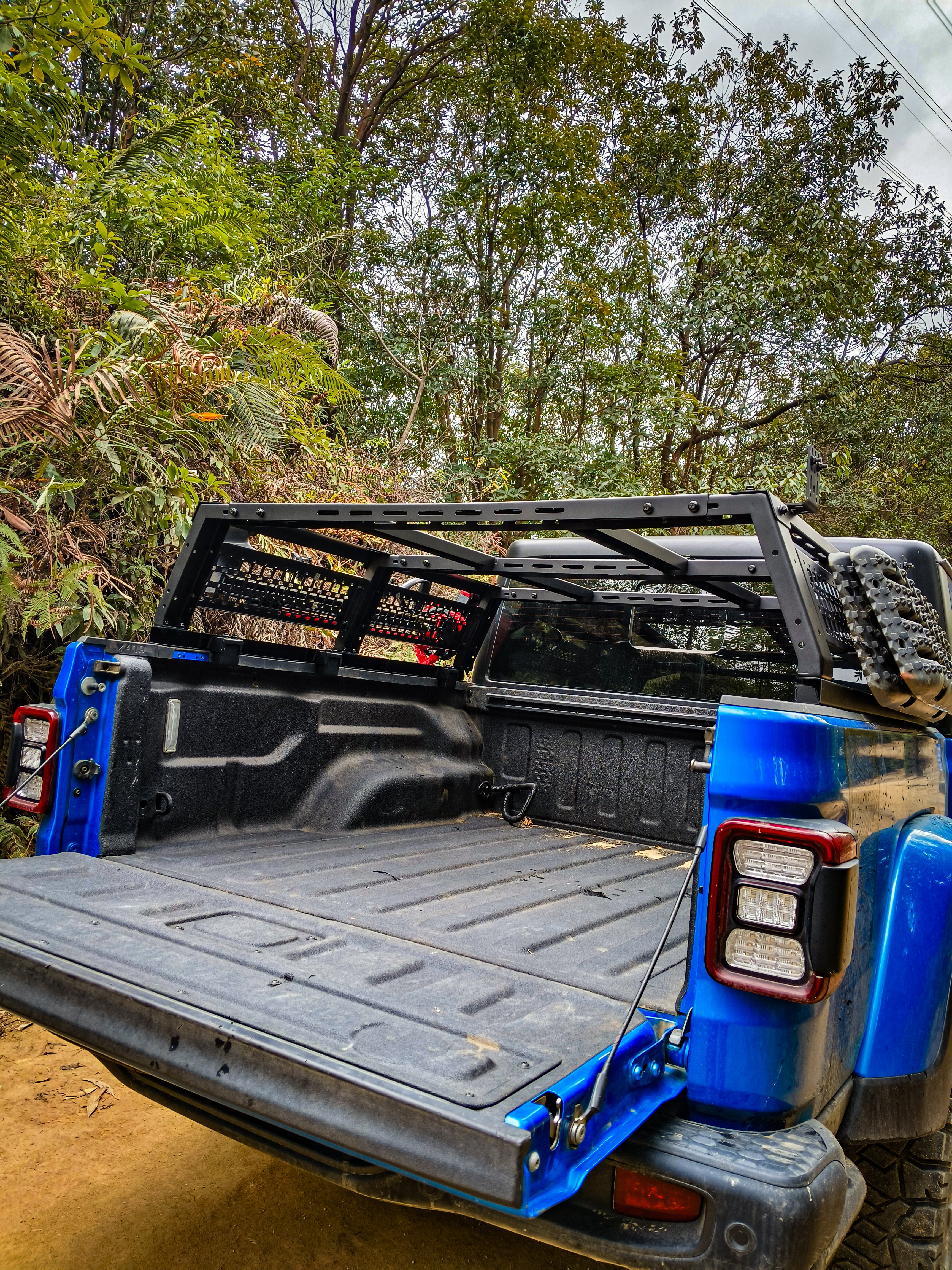 SR1 Bed rack for 2020-2025 Jeep Gladiator Ford F150 Ram 1500