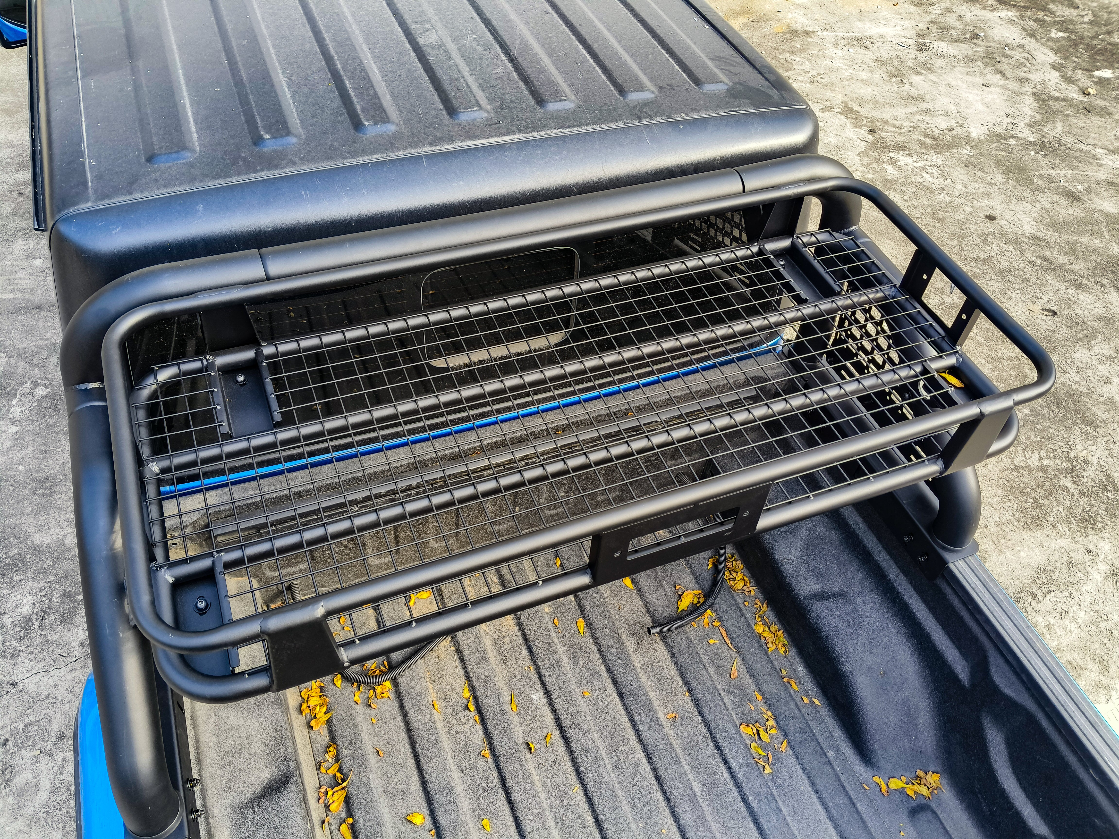 Roll Bar with Cargo Basket