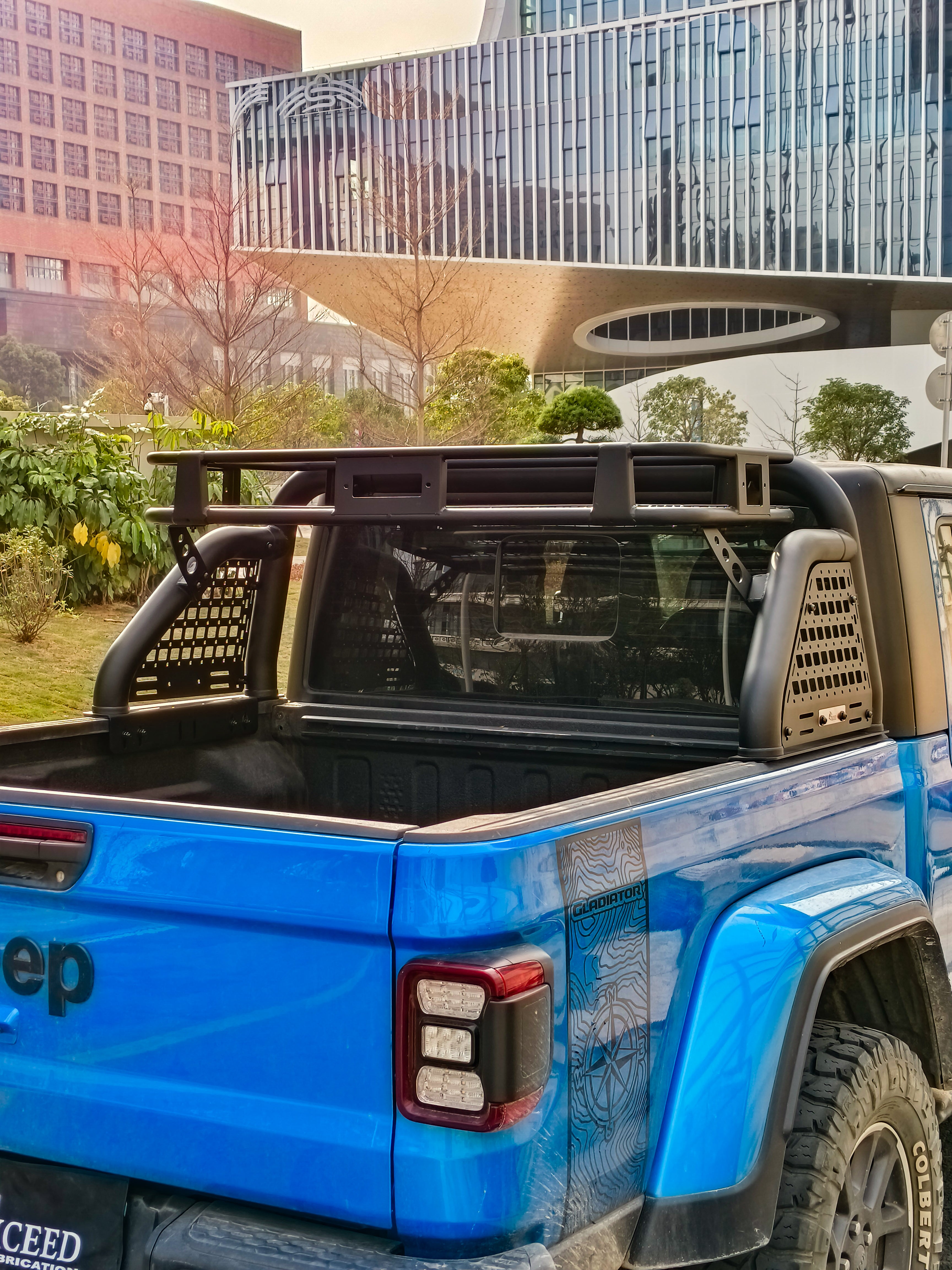 Roll Bar with Cargo Basket