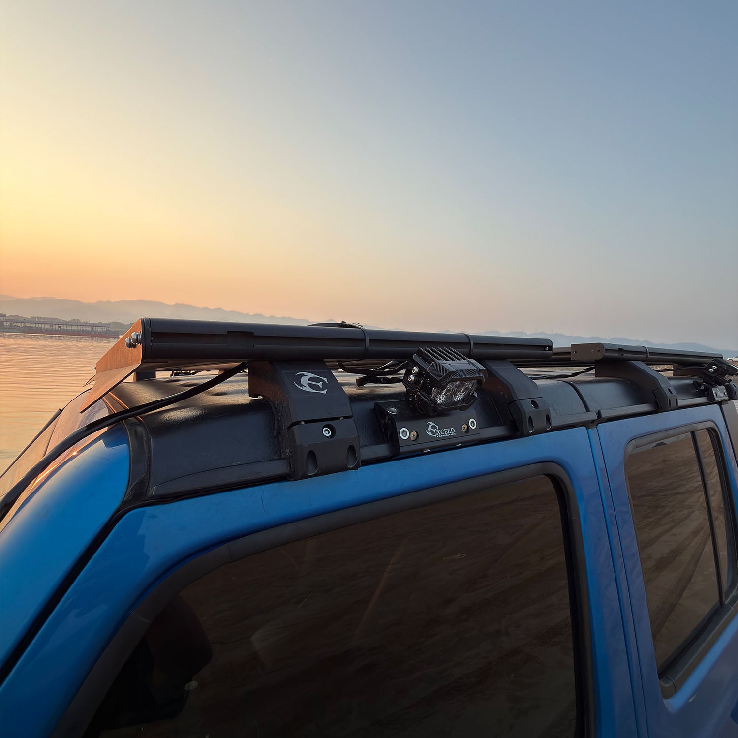 Extruded Aluminum Luggage Rack